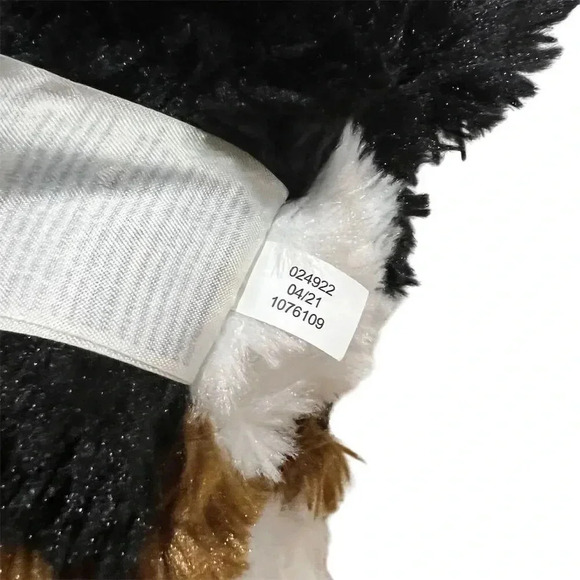 Build-A-Bear Promise Pets Bernese Mountain Dog Plush 16" w/ Dress - Picture 9 of 16